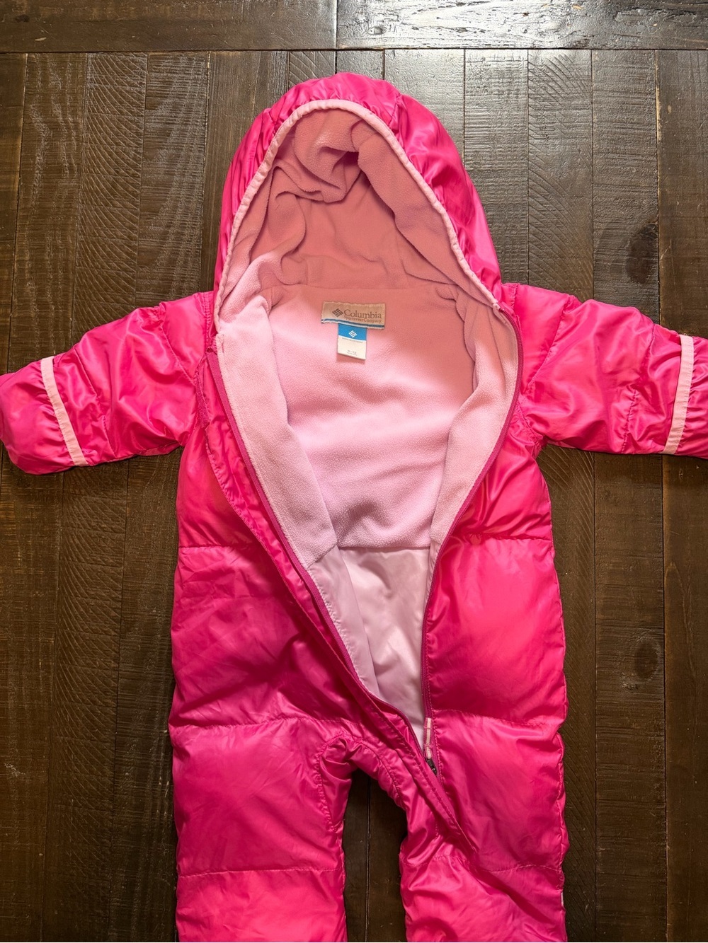 Columbia Snuggly Bunny Bunting Zip-up, Size 6-12 Mos. - Picture 4 of 4